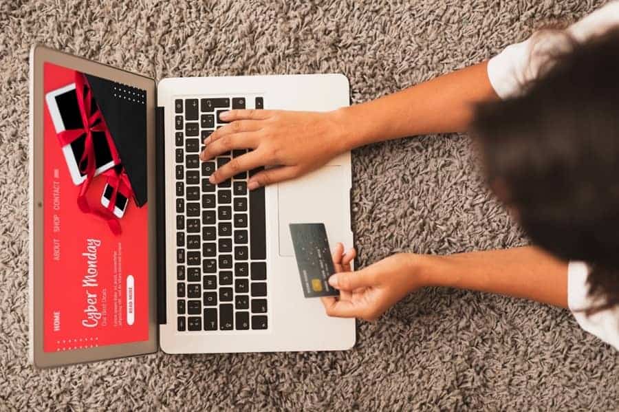 Black Friday y Cyber Monday: cómo proteger el perfil digital al comprar en línea