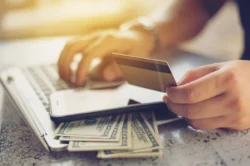 Solo 3 de cada 10 adultos acceden a crédito formal en Ecuador, Colombia y Perú, pese al avance de los productos de ahorro