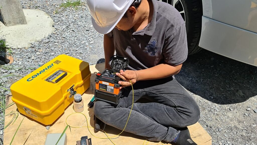 Fusionadora de fibra óptica
